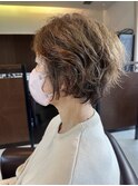 くせ毛を生かし ショートボブ ナチュラルブラウン