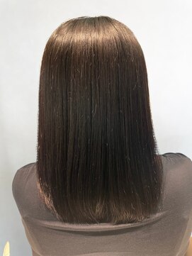 美容室フルール 髪質改善透明感カラーアッシュベージュセミディ