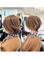 30代、40代/丸みくびれショートボブ×白髪染めハイライト/大宮