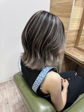 ジゼル(gisele) バレイヤージュ