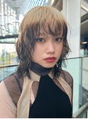 ウルフブリーチ　ブロンド　ミルクティーベージュブリーチパーマ