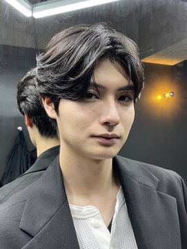 インフィニス 恵比寿(Infinis) 【Infinis】 センターパート/曲がる縮毛矯正