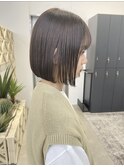 あご下3センチ内巻きボブ　　暗めグレージュ