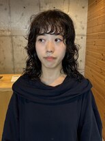 カフネ ジュントス ヨロ(Cafune' juntos YOLO)&nbsp;ウルフレイヤーパーマ