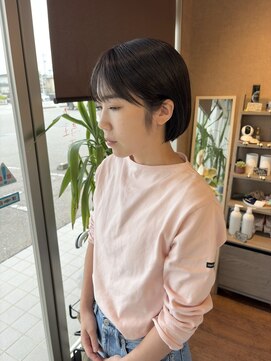 メグル(MEGURU,) ミニボブ/暗髪ボブ