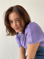 eto&nbsp;1カールで決まる！かきあげ前髪ミディアムレイヤー