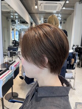 ヘア デザイン リスク(HAIR DESIGN RISK) 【RISK 白井琴菜】三鷹 レイヤーショート
