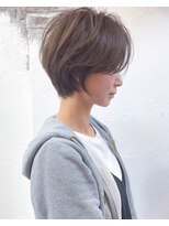 クララ ジャパン マエバル(CLALA JAPAN Maebaru) ふんわりシルエットの大人ショート