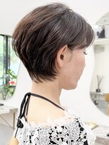 ファチュール(fAture.)&nbsp;絶壁解消くびれショートカット白髪ぼかしハイライトカラー西宮