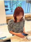 淡い透明感ピンク×くびれ切りっぱなしミディアム