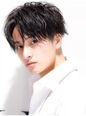 前下がりバランスシャープコンマバングショート
