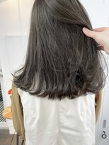 イコ 表参道原宿(ico)&nbsp;カーキグレージュ イルミナカラー ケラチントリートメント