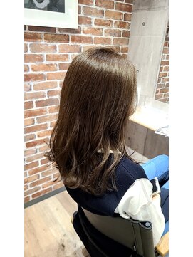 ルリラ(RURIRA) 柔らかベージュ