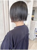 福山市美容室Caary 学生さん必見 タイトなストレートミニボブ