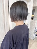 キャアリー(Caary)&nbsp;福山市美容室Caary 学生さん必見 タイトなストレートミニボブ