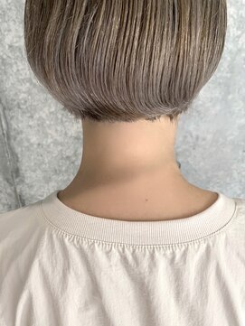 ビオトープ(biotop) ハイトーンショート