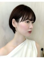 アフロート ルヴア(AFLOAT RUVUA)&nbsp;〔岩田莉奈〕40代50代に人気の似合わせ丸みショートボブ　新宿
