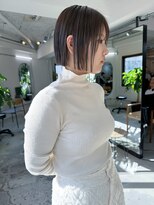 フェイヴィーズ(FavyS)&nbsp;やわらかグレージュあごライン切りっぱなしボブ