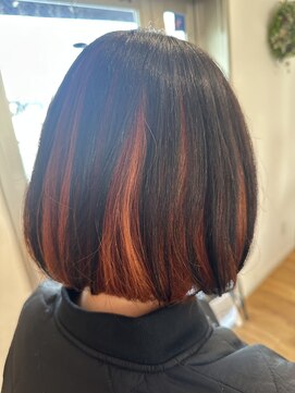 ケイズプラスカラン(HAIR AND MAKEUP K's PLUS calin) オレンジアンブレラ