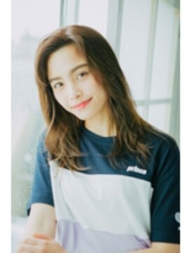 フラミューム 関内店(flammeum) サーフ系女子【関内 馬車道】