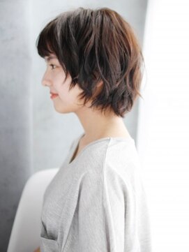 ナル 白山神社参道通り店(nalu) ふんわりシルエットの外ハネボブスタイル