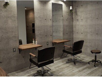 バズ(BUZZ)の写真