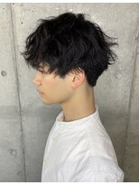 横顔が素敵に決まるニュアンスカールマッシュ【表参道、青山】