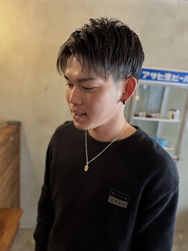 バーバートモシビ(BAR BER TOMOSHIBI) ツーブロックスタイル