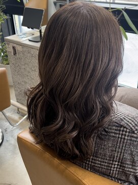 イオス(EOS) ハイトーン脱白髪染め　ブリーチ1回 ベージュカラー/YUKA