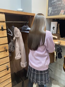 ロア クレイス 鹿児島店(LORE Cleis) 髪質改善【鹿児島/髪質改善/縮毛矯正/酸熱トリートメント】