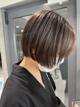 ステラバイケンジ(STELLA by KENJE) 姫カットカールセミディシアーカラー