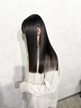 キュア 表参道(CURE) 黒髪/グレージュカラー/ココアベージュ/ヘルシーロング[表参道]