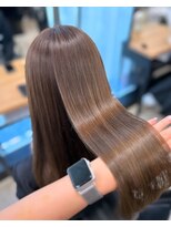 アリュウル 表参道 青山(Allure) くすみベージュカラー◎矢口