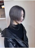 ウルフカット　マッシュウルフ　グレーカラー　フルブリーチ