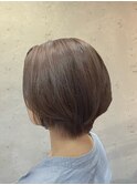 ショートボブ
