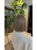 グレージュ