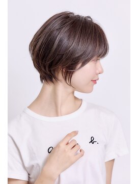 ミチオ ノザワ ヘアサロン ギンザ(Michio Nozawa HAIR SALON Ginza) 前髪あり小顔くせ毛カバーベージュカラー丸みショートボブヘア♪