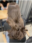 ブリーチなしwカラーで作る明るめグレージュカラー◯伊藤