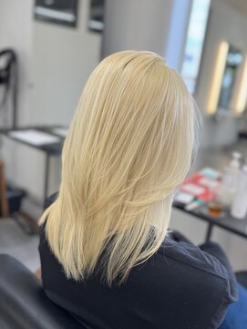 リエンスクレア(RIENS xrea) 抜きっぱなしブロンド