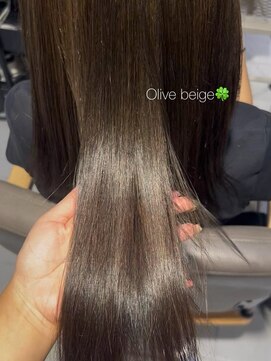 ネオリーブウリ 二子玉川店(Neolive uri) ミディアムヘア暗めカラーデザインカラーフェイスフレーミング