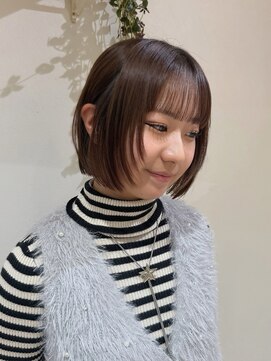 【ZEST中野/SAKURA】パツっとかわいい海外ボブ