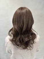 アース 新越谷店(HAIR&MAKE EARTH) ミディアムレイヤー×明るい白髪染め