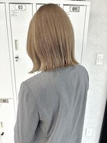 ツキ 横浜店(tuki)&nbsp;ミルクティーベージュダブルカラーインナーカラーケアブリーチ