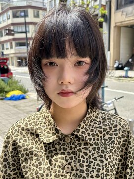 サロウィン 広島(SALOWIN) *小顔ショートレイヤー