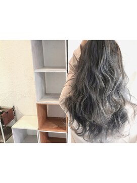 ラッド 心斎橋店(RAD) シルバーグレージュ【心斎橋】