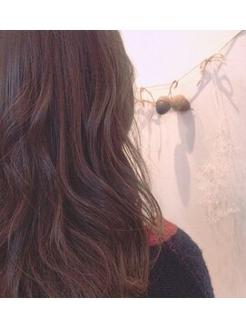 ヘアーアンドスパ アン コントゥール(hair&spa an contour) ゆるふわロング