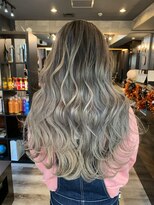 キラ(KIRA)&nbsp;ハイコントラストバレイヤージュ