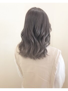 モルニ(MORNI) アッシュグレー_マロンベージュ Aラインボブ かきあげ