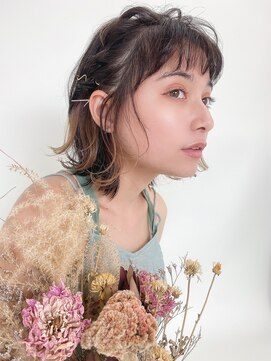 シェルター バイ トウキョウ(Shelter by TOKYO) ミディアムでもできる簡単アレンジ