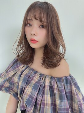 ルービック(Rubik's) エアリー外ハネ_色っぽふんわりミディ